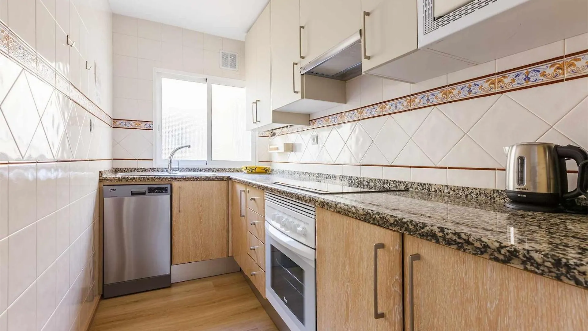A&N Michel Angelo Torre Del Mar Apartment 0*,  Spain